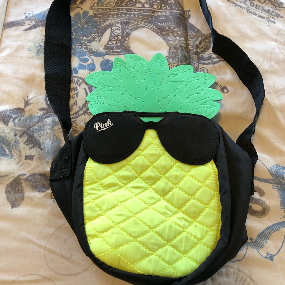 Victoria’s Secret PINK Pineapple Cooler (NEW)